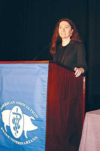 Dr. Murray at the AASV Lectern